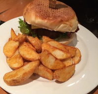 Carlyle Hotel Bistro - Restaurant Gold Coast