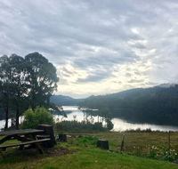 Lakeside Bar  Grill - Restaurant Gold Coast