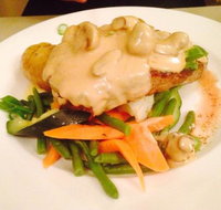 Lucas Hotel - Restaurant Gold Coast