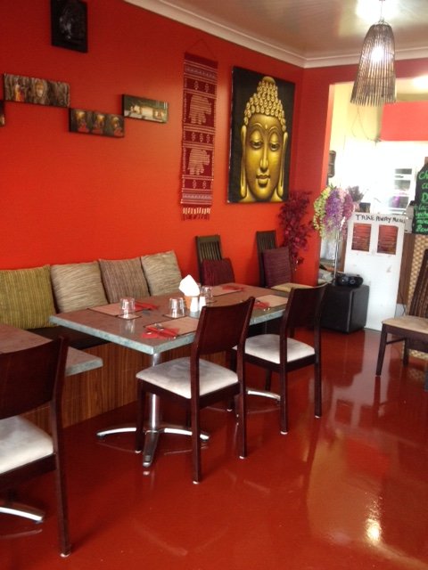Pluny's Thai Cafe - Restaurant Gold Coast 12