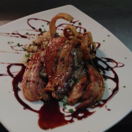 Scarlett - Restaurant Gold Coast 0