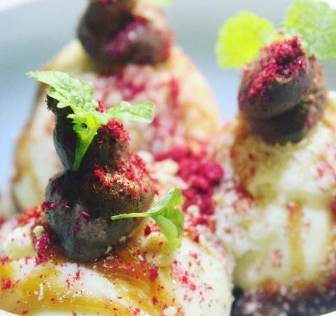 FOS Kitchen & Bar - Restaurant Gold Coast 9