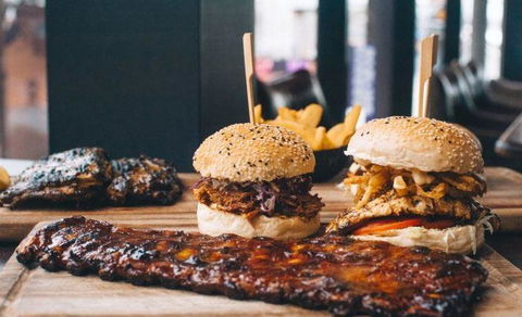 Redcup Cafe - Restaurant Gold Coast 19