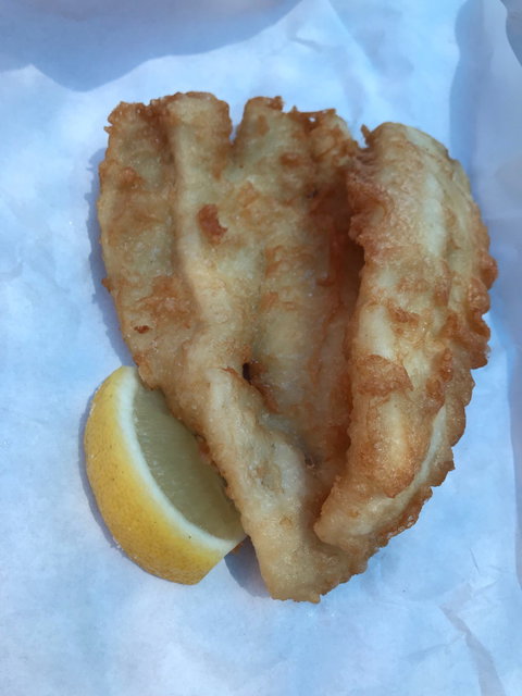 Adam's Cafe Tonino's Fish And Chips - Restaurant Gold Coast 1
