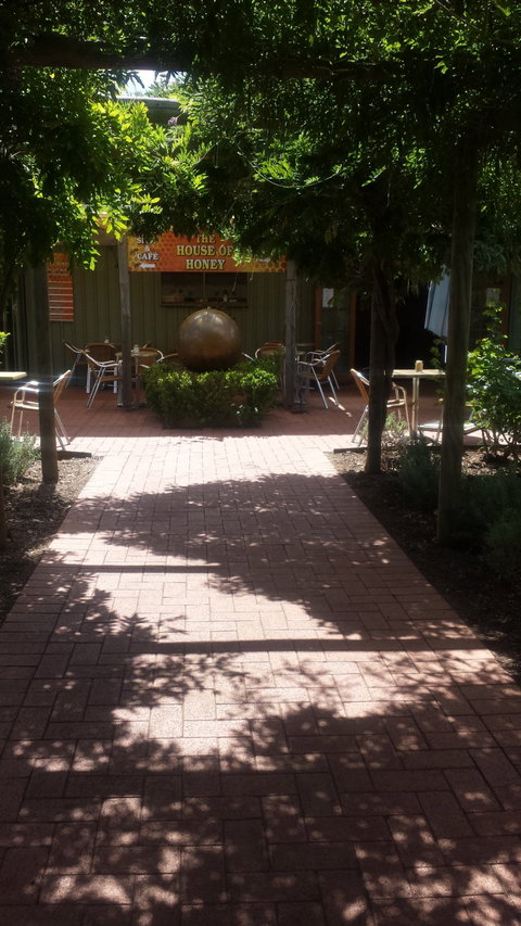 The House Of Honey - Restaurant Gold Coast 1