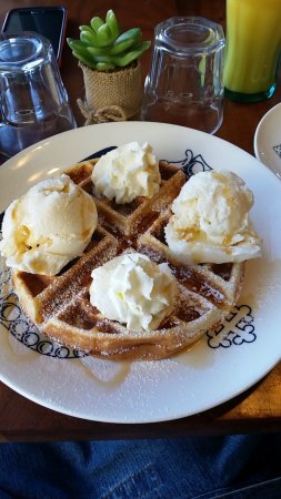 Cockburn ACT Restaurant Gold Coast