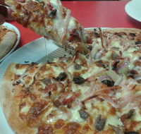 Riccardo's Pizza - Restaurant Gold Coast