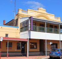 Mount Barker Hotel - Restaurant Gold Coast