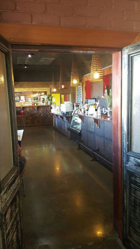 Port Hotel Motel - Restaurant Gold Coast 1