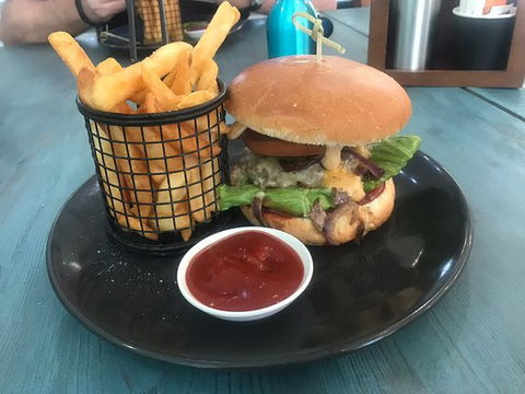 Audacious Dreams - Restaurant Gold Coast 0