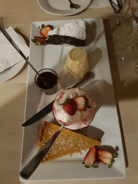 Faraja - Restaurant Gold Coast 1