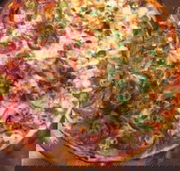 Elliot Pizza Boyz - Restaurant Gold Coast