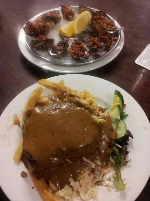 Bordertown Hotel Bistro And Dining Room - Restaurant Gold Coast 2