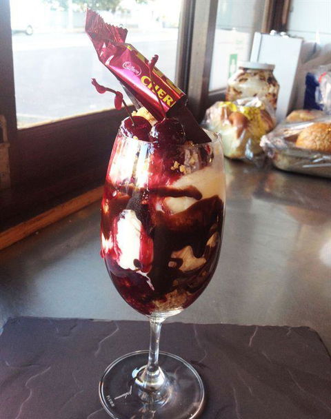 Phon's Thai - Restaurant Gold Coast 4