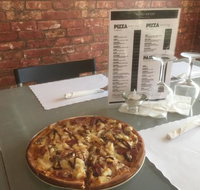 Napoli Waters Pizza  Pasta - Restaurant Gold Coast