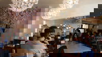 Holly's Cafe