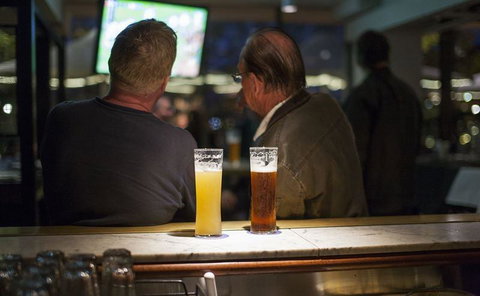 The Royal On The Waterfront - Restaurant Gold Coast 0