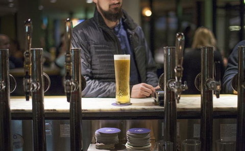 The Royal On The Waterfront - Restaurant Gold Coast 4