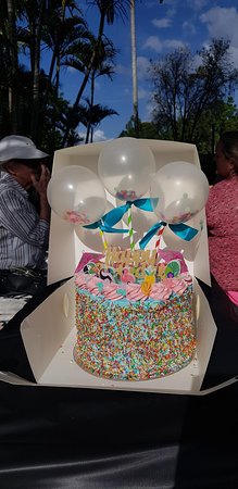 Curcio's Drive Thru Bakery - Restaurant Gold Coast 0