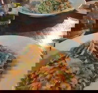 Holloways Pizza and pasta - Restaurant Gold Coast