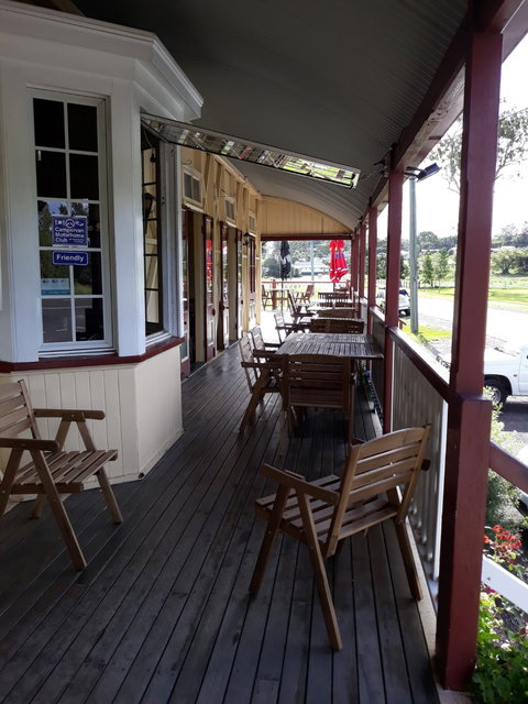 Dugandan Hotel - Restaurant Gold Coast 4