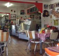 Mjs Retro  Vintage Wares - Restaurant Gold Coast