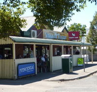Pete's Village Bakery - Restaurant Gold Coast