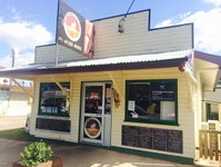 Howard Takeaway and Howard Restaurant Gold Coast Restaurant Gold Coast