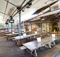 Magnums - Restaurant Gold Coast