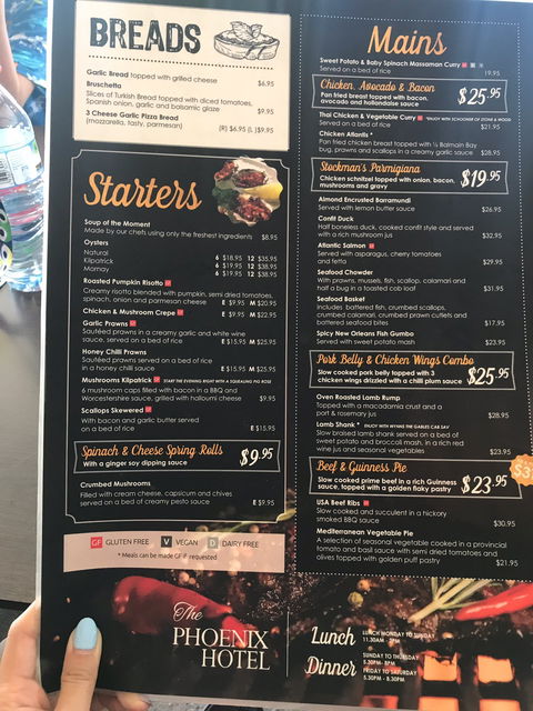 Phoenix Hotel - Restaurant Gold Coast 1