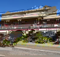 Railway Hotel Pub - Restaurant Gold Coast