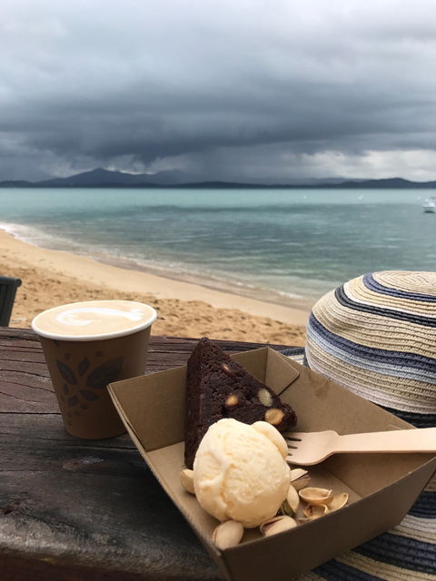 Sunset Bar Dunk Island - Restaurant Gold Coast 3