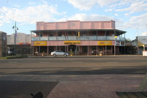 Tina's Cafe - Restaurant Gold Coast 0