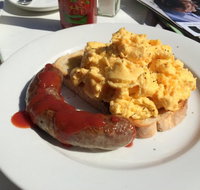 The Avenue Food Store - Restaurant Gold Coast