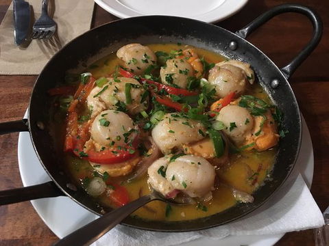 Yiamas - Restaurant Gold Coast 0