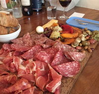 Barkley Johnson Deli and Wine - Restaurant Gold Coast