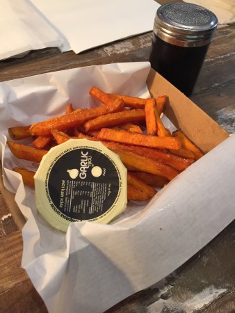 Surrey Hills Fish Chips & Grill - Restaurant Gold Coast 0