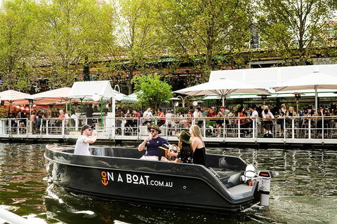 1.5-Hour Boat Rental In Melbourne - Restaurant Gold Coast 2