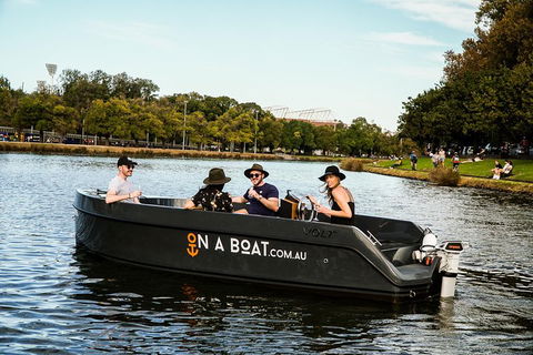 2-Hour Boat Rental In Melbourne - Restaurant Gold Coast 2