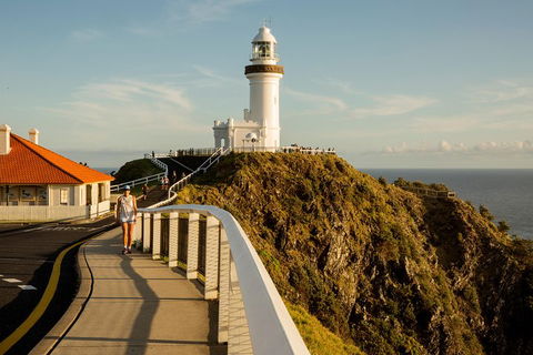 Byron Bay And Beyond Tour Including Cape Bryon Lighthouse Crystal Castle And Bangalow - Restaurant Gold Coast 0