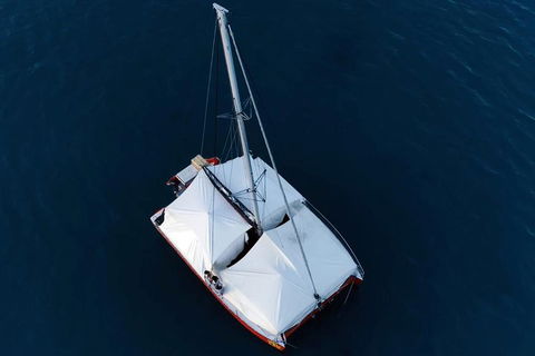2-Night Whitsunday Islands All-Inclusive Sailing Tour From Airlie Beach - Restaurant Gold Coast 5