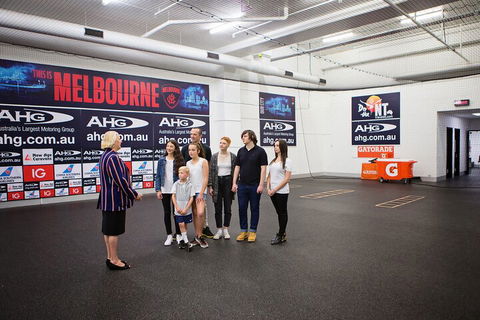 Melbourne Sports Experience + Free MCG Tour - Restaurant Gold Coast 5