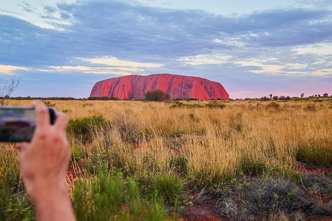 Uluru (Ayers Rock) Sunset With Outback Barbecue Dinner And Star Tour - Restaurant Gold Coast 0