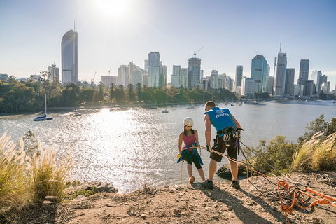 Abseiling The Kangaroo Point Cliffs In Brisbane - Restaurant Gold Coast 1