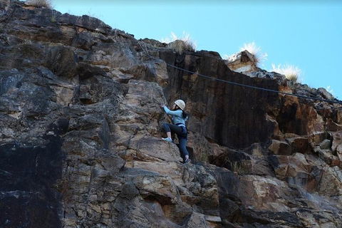 Rock Climbing At The Kangaroo Point Cliffs In Brisbane - Restaurant Gold Coast 5