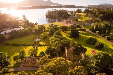 Port Arthur Private Charter Service - Restaurant Gold Coast 3