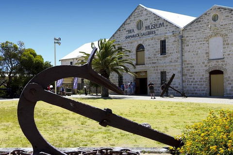 6 Days Perth All-Inclusive Touring Package With Wildflowers ( Seasonal) - Restaurant Gold Coast 2