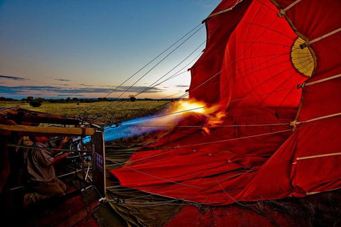 Early Morning Ballooning In Alice Springs - Restaurant Gold Coast 0