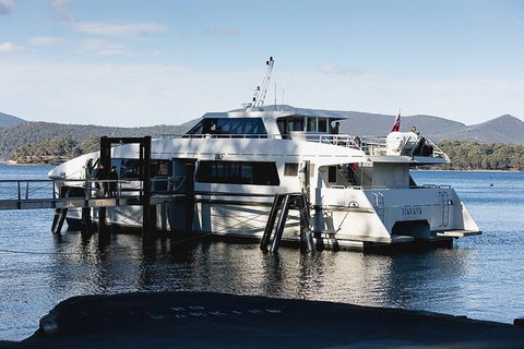 Grand Port Arthur With Guided Isle Of The Dead Tour - Restaurant Gold Coast 1