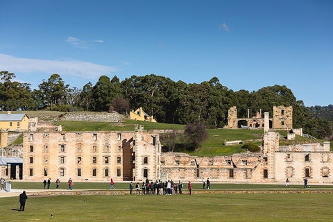Grand Port Arthur With Guided Isle Of The Dead Tour - Restaurant Gold Coast 2